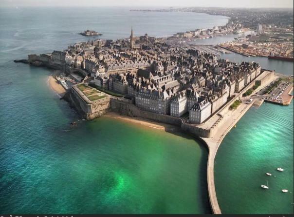 Baie Mt St Michel , Jullouville , Villa Caprice Rdc , 50 M Mer ,7 Pers , Pres Plage Dday Exteriér fotografie